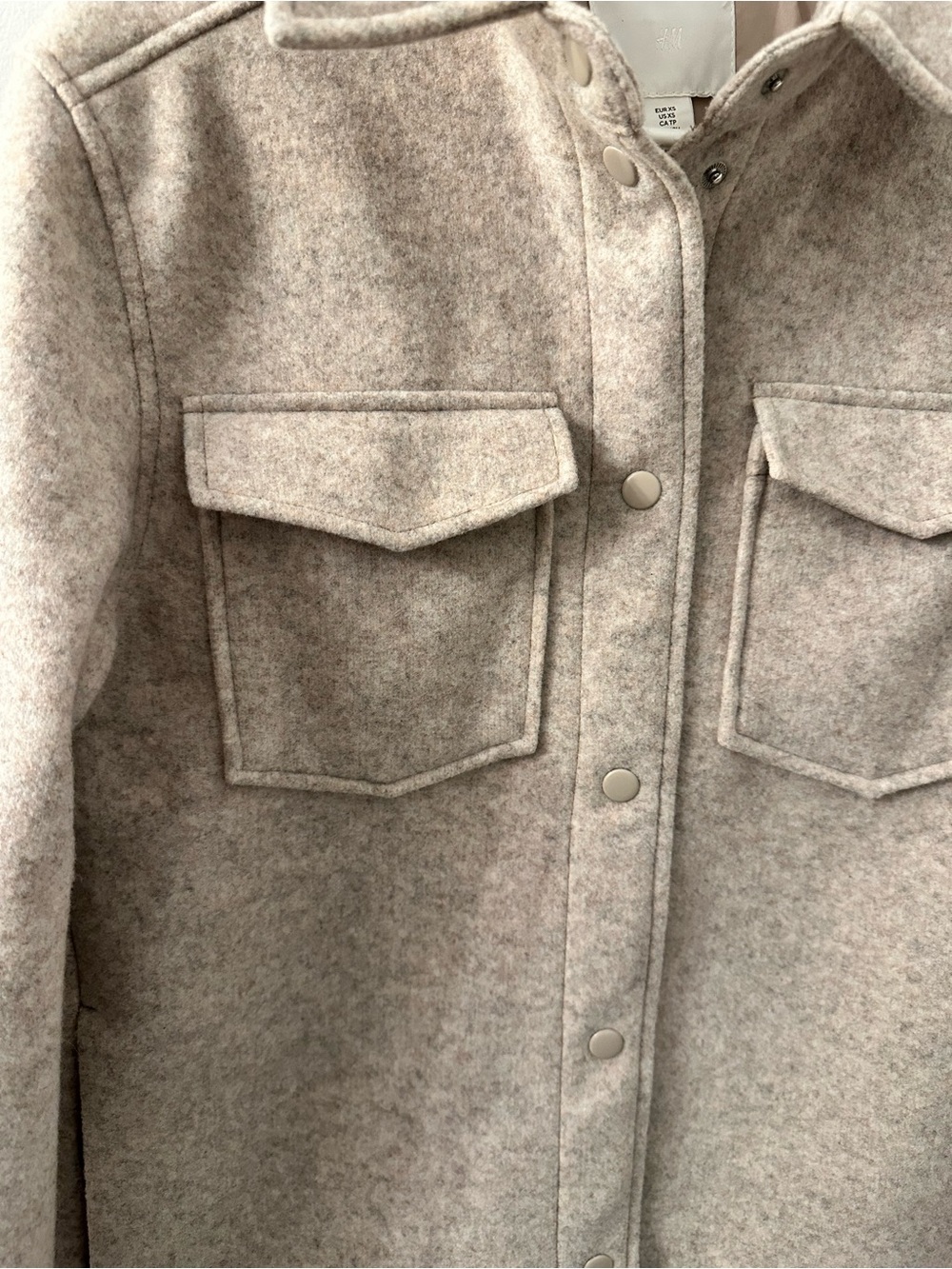 NWOT H&M oversized heathered oatmeal shacket women size xs - Picture 2 of 7